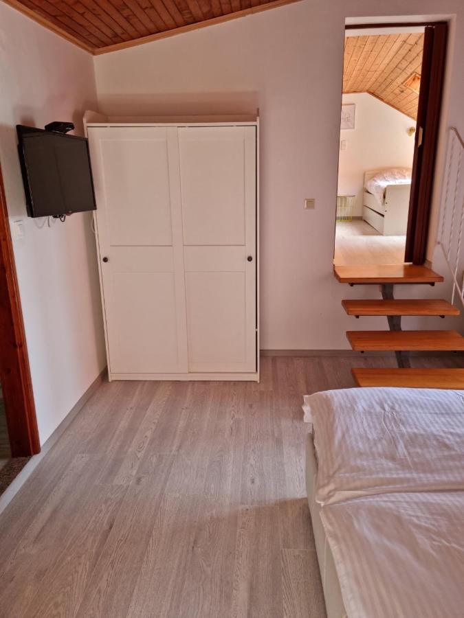 Apartments Zala Matusan スペタルスカ・ドラガ エクステリア 写真